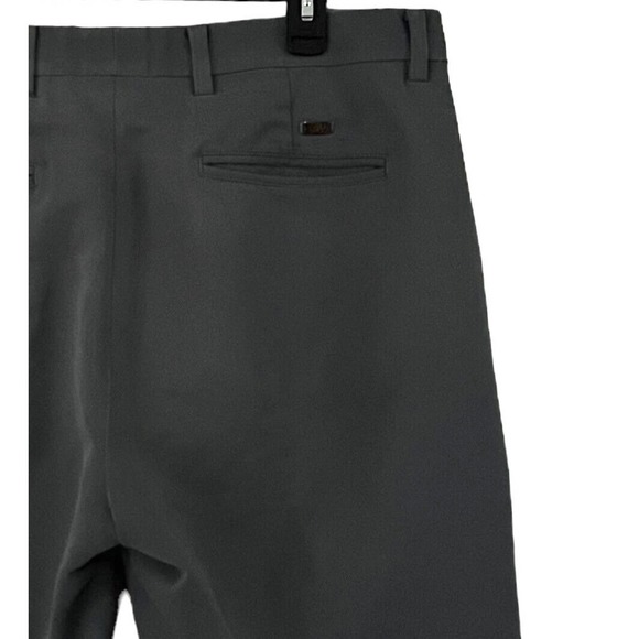 Nike Tiger Woods Collection Shorts Men's Size 36 Gray Flat Front Chino - Picture 4 of 4